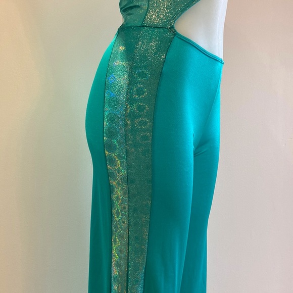 Aqua Holographic Wide leg Cutout Jumpsuit - Picture 6 of 15